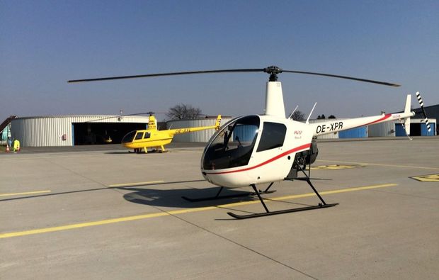 Hubschrauber selber fliegen Feldkirchen in Graz