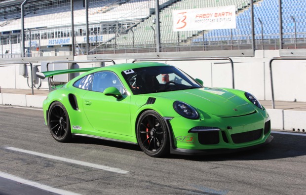 Porsche 911 GT3 RS 991 fahren auf dem Nürburgring (10 Rdn.)