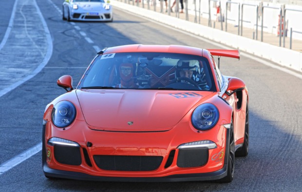 Porsche 911 GT3 RS 991 fahren auf dem Nürburgring (10 Rdn.)