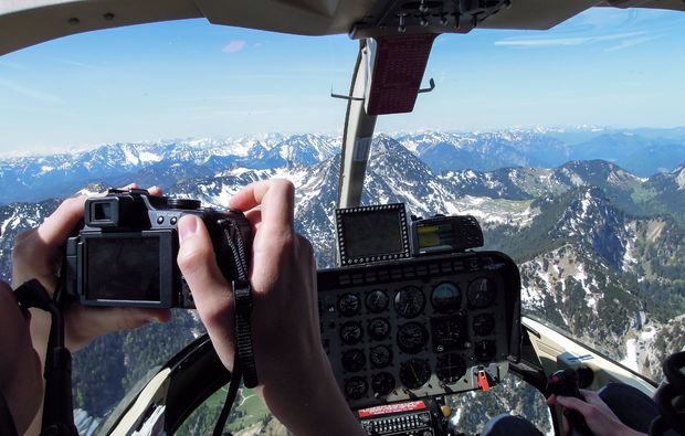 Hubschrauber selber fliegen Raum Bodensee (30 Min.) – Jetzt erleben!