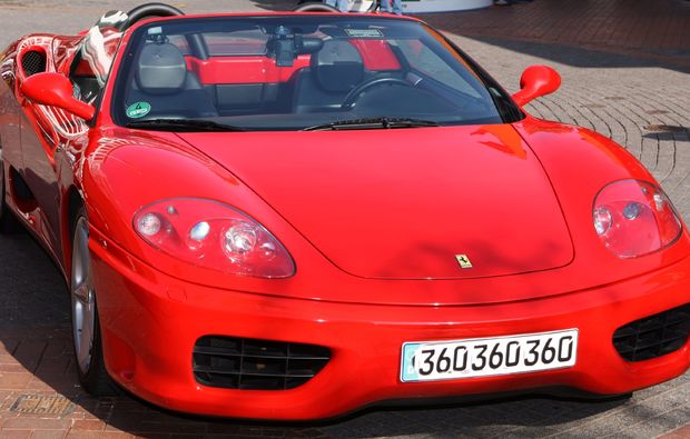 Ferrari 360 Spider selber fahren Taucha (50 min) in Machern Ferrari 360 Spider selber fahren Taucha (50 min) in Machern