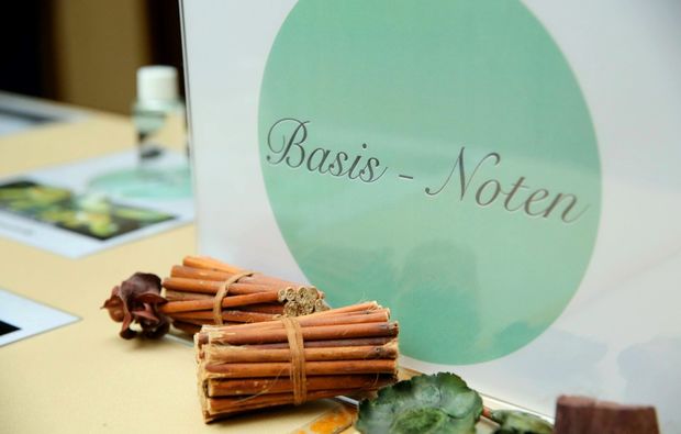 Parfum selber machen Mannheim - Inkl. Flacon