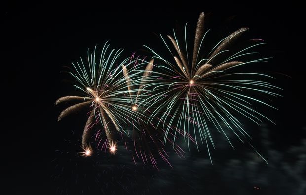 Pyrotechnik Workshop Neuwied - Entfache dein eigenes Feuerwerk Pyrotechnik Workshop Neuwied - Entfache dein eigenes Feuerwerk