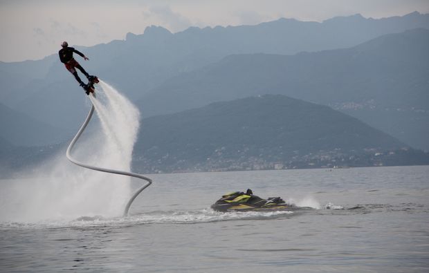 Flyboard Ispra (25 min) Flyboard Ispra (25 min)