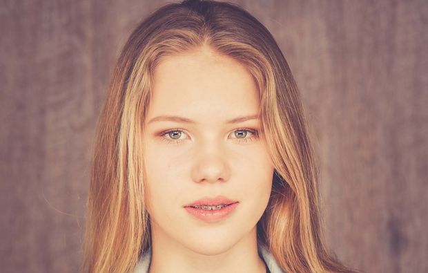 Professionelles Fotoshooting Wien Zentrum - in Ca. 1 Stunde (reine Shootingzeit: 45 Minuten) Professionelles Fotoshooting Wien Zentrum - in Ca. 1 Stunde (reine Shootingzeit: 45 Minuten)