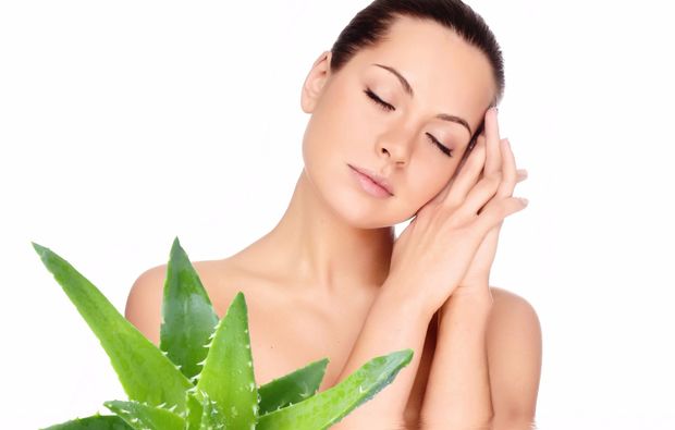 Gesichtsbehandlung mit Aloe Vera Lausanne (45 Min.)