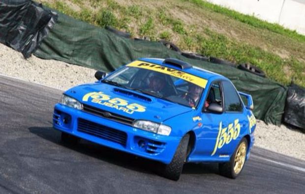 Subaru Impreza fahren in Pavia (4 Rdn)
