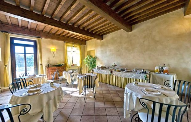 2 Tage (1 Übernachtung) 2 Zauberhafte Unterkünfte Piemont für 2 (1 Nacht) in San Francesco al Campo (TO)