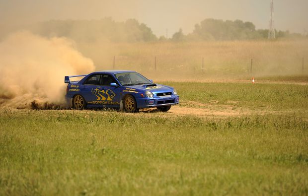Rallye fahren in der Nähe von Sopron (Subaru Impreza STI - 10 Rdn)