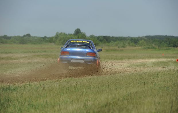 Rallye fahren in der Nähe von Sopron (Subaru Impreza STI - 10 Rdn)