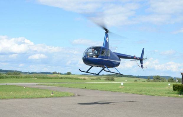 Hubschrauber-Skyline-Flug Dresden ab Kamenz inkl. Sächs. Schweiz (60 Min.) Hubschrauber-Skyline-Flug Dresden ab Kamenz inkl. Sächs. Schweiz (60 Min.)