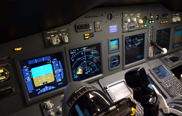 Flugsimulator Boeing B737 Karlsruhe (120 Min.) Flugsimulator Boeing B737 Karlsruhe (120 Min.)