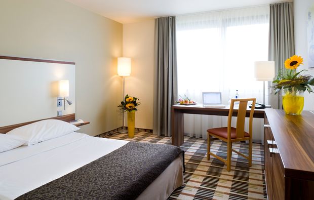 2 Tage (1 Übernachtung) 2 Romantikurlaub Saarbrücken für 2 (1 Nacht) 2 Tage (1 Übernachtung) 2 Romantikurlaub Saarbrücken für 2 (1 Nacht)