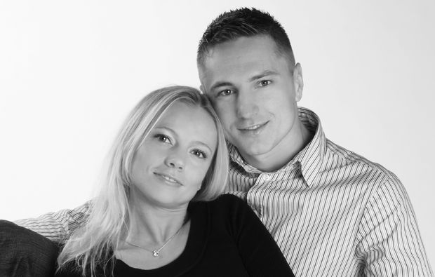 Paar-Fotoshooting Bremen für 2 -  in Mitzubringen: 2-3 Outfits, Accessoires