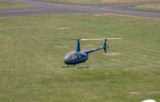 Hubschrauber selber fliegen Egelsbach (30 Min.) Hubschrauber selber fliegen Egelsbach (30 Min.)