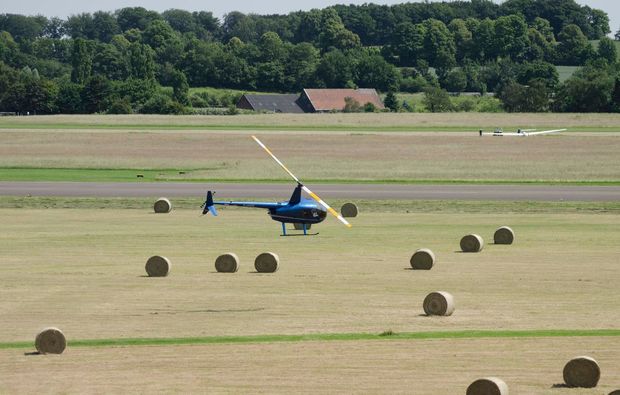 Hubschrauber selber fliegen Egelsbach (30 Min.) Hubschrauber selber fliegen Egelsbach (30 Min.)