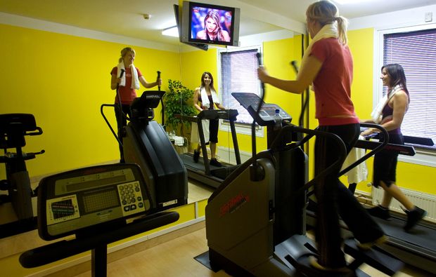 2 Tage (1 Übernachtung) 2 Romantikurlaub Prag für 2 (1 Nacht) - Plaza Prague Hotel 2 Tage (1 Übernachtung) 2 Romantikurlaub Prag für 2 (1 Nacht) - Plaza Prague Hotel