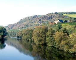 2 Tage (1 Übernachtung) 2 Zauberhafte Unterkünfte Schloßböckelheim für 2 (1 Nacht)