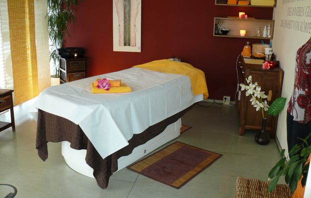 Hot Stone Massage in Dresden (60 min)...