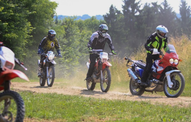 Enduro Fahrtraining für Frauen Hof Enduro Fahrtraining für Frauen Hof