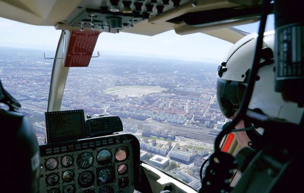 Hubschrauber selber fliegen Ebermannstadt (20 Min.)
