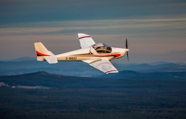 Flugzeug Rundflug Schmidgaden (45 Min.) ... Flugzeug Rundflug Schmidgaden (45 Min.) ...