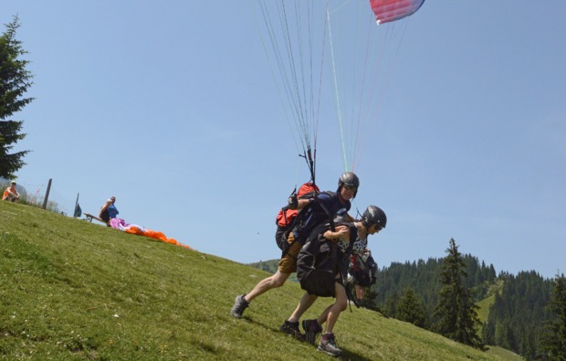 Gleitschirm Tandemflug Söll Tirol d...