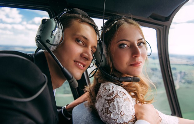 Hochzeits-Rundflug Coburg für 2 (20 Min... Hochzeits-Rundflug Coburg für 2 (20 Min...