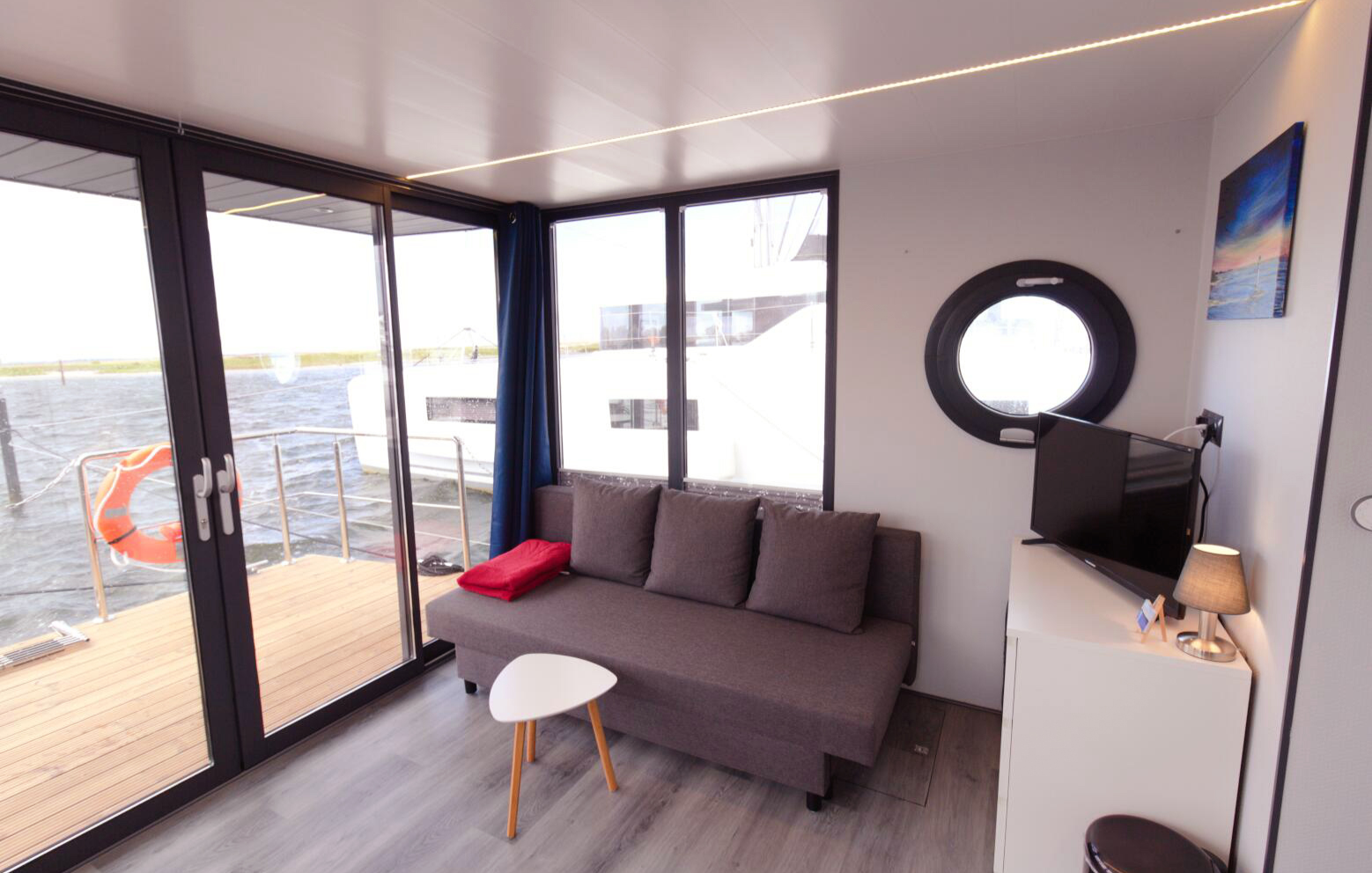 3 Tage (2 Übernachtungen) 3 Hausboot Übernachtung mit Sauna Schleswig für 2 (2 Nächte) in Wird gestellt: Bettwäsche und Handtücher