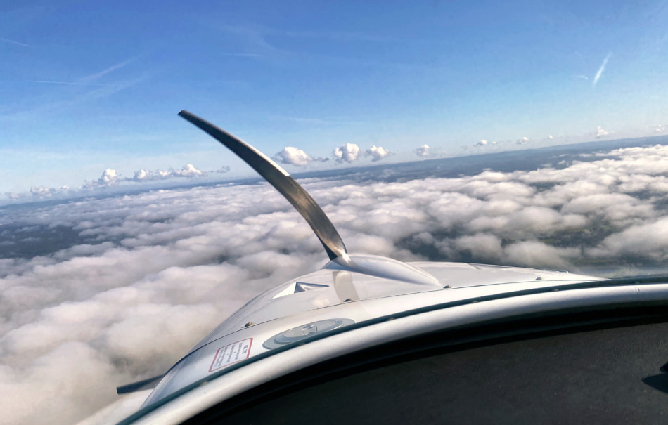 Flugzeug Rundflug Herzogenaurach (60 Min.) Flugzeug Rundflug Herzogenaurach (60 Min.)