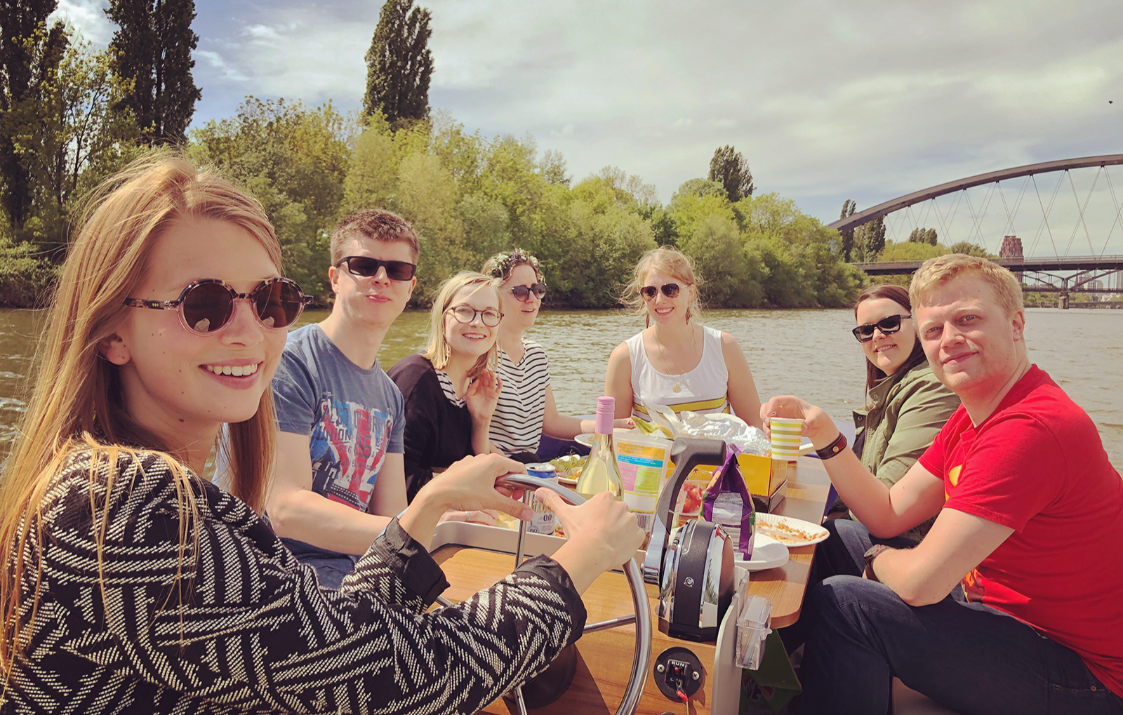 Family & Friends Bootstour Frankfurt in Frankfurt am Main