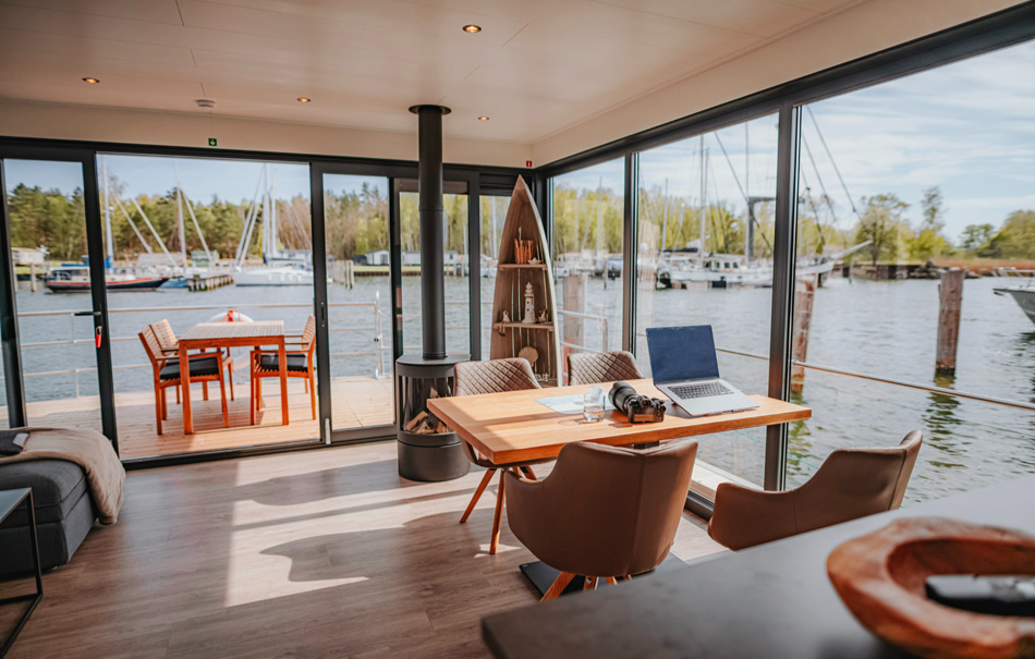 Kurzurlaub Floatinghouse Peenemünde für 4 (2 Nächte)