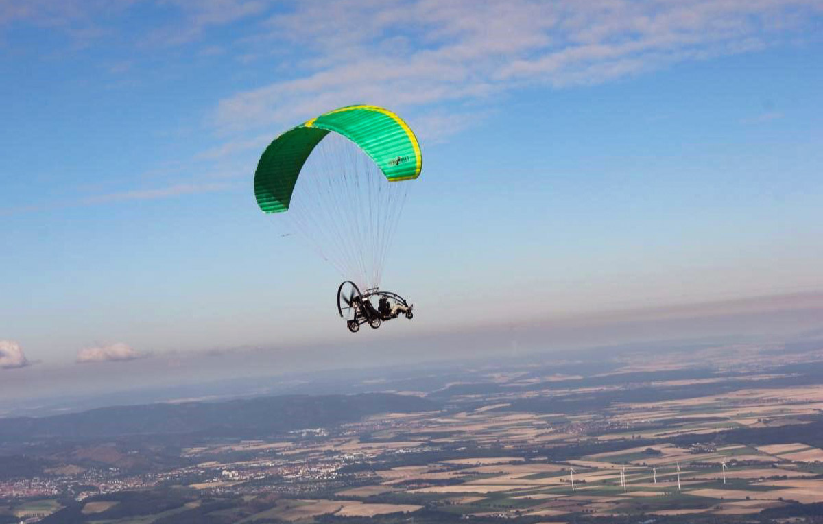 Motorgleitschirm fliegen Hodenhagen