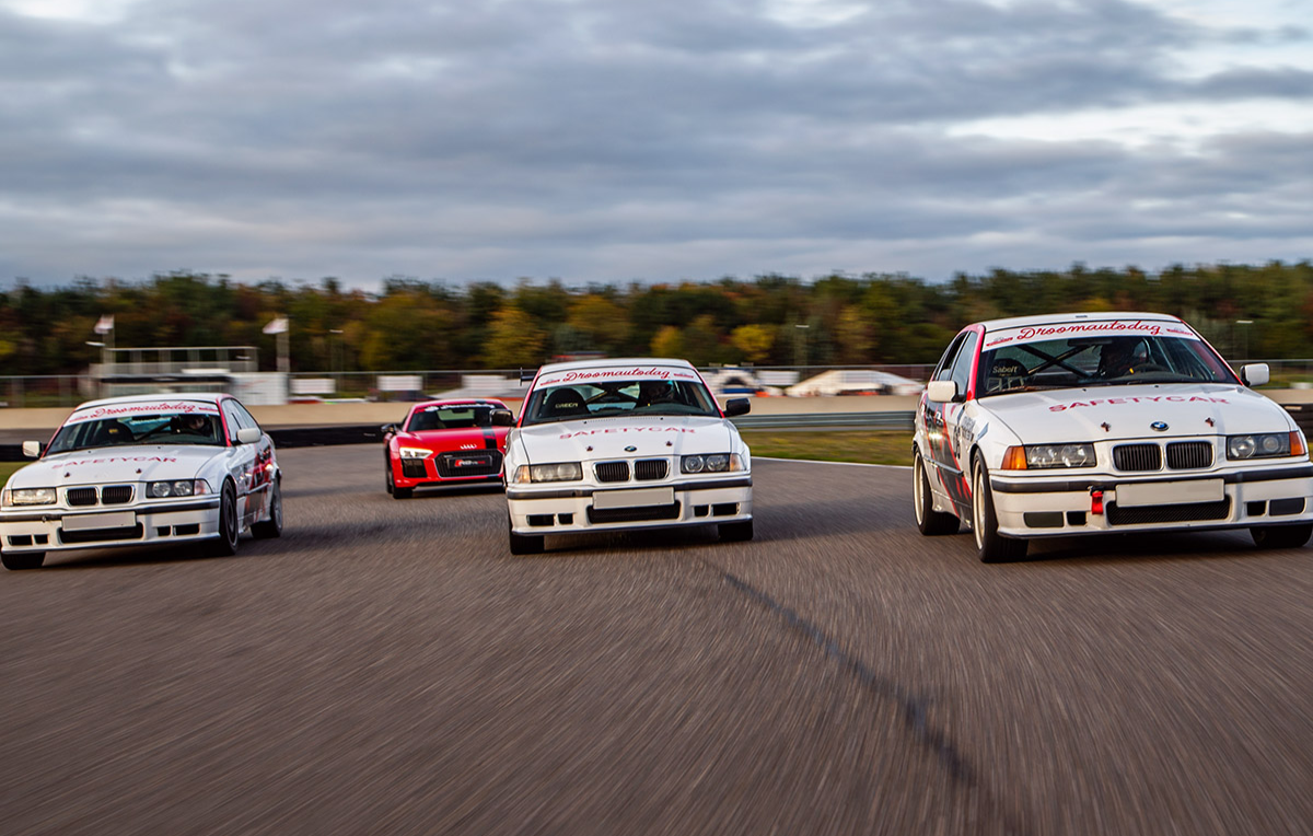 Rennstreckentraining E36 325i Heusden- Zolder (20 min) in Heusden-Zolder Rennstreckentraining E36 325i Heusden- Zolder (20 min) in Heusden-Zolder
