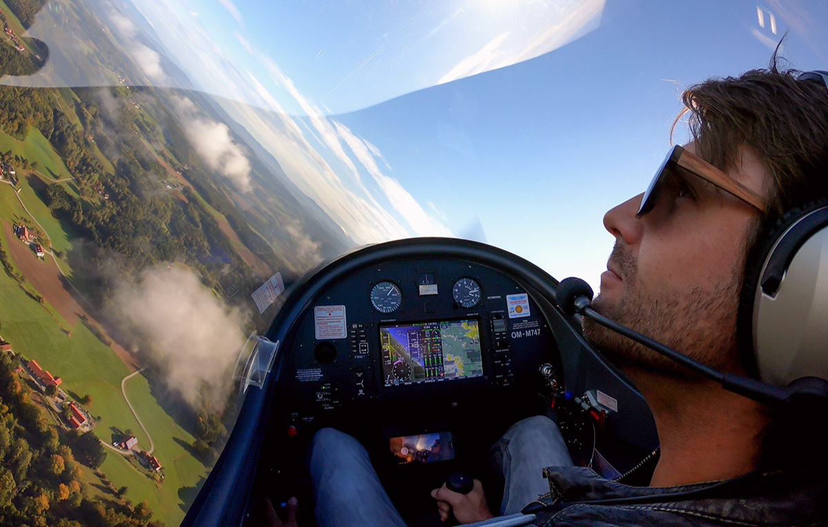 Kampfflugzeug selber fliegen Bruck i.d. OPf. (60 Min.) - Hochleistungspower über Bruck erleben in Bruck i.d.OPf. Kampfflugzeug selber fliegen Bruck i.d. OPf. (60 Min.) - Hochleistungspower über Bruck erleben in Bruck i.d.OPf.