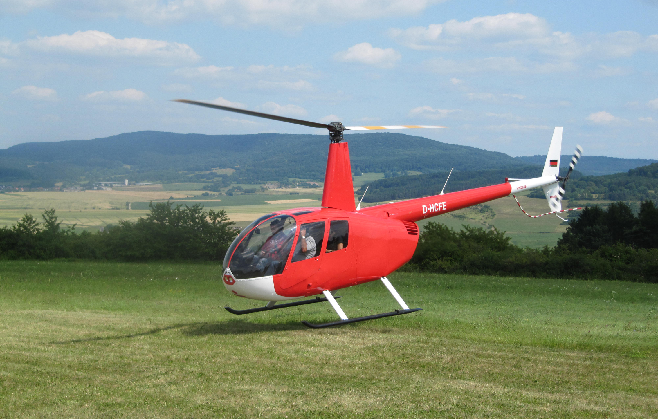 Hubschrauber Rundflug Hörselberg- Haini...
