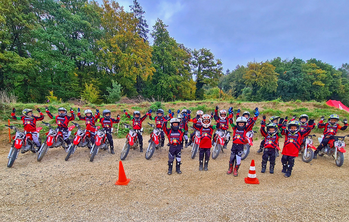 Motocross-Schnupperkurs für Kinder Schlatt Motocross-Schnupperkurs für Kinder Schlatt