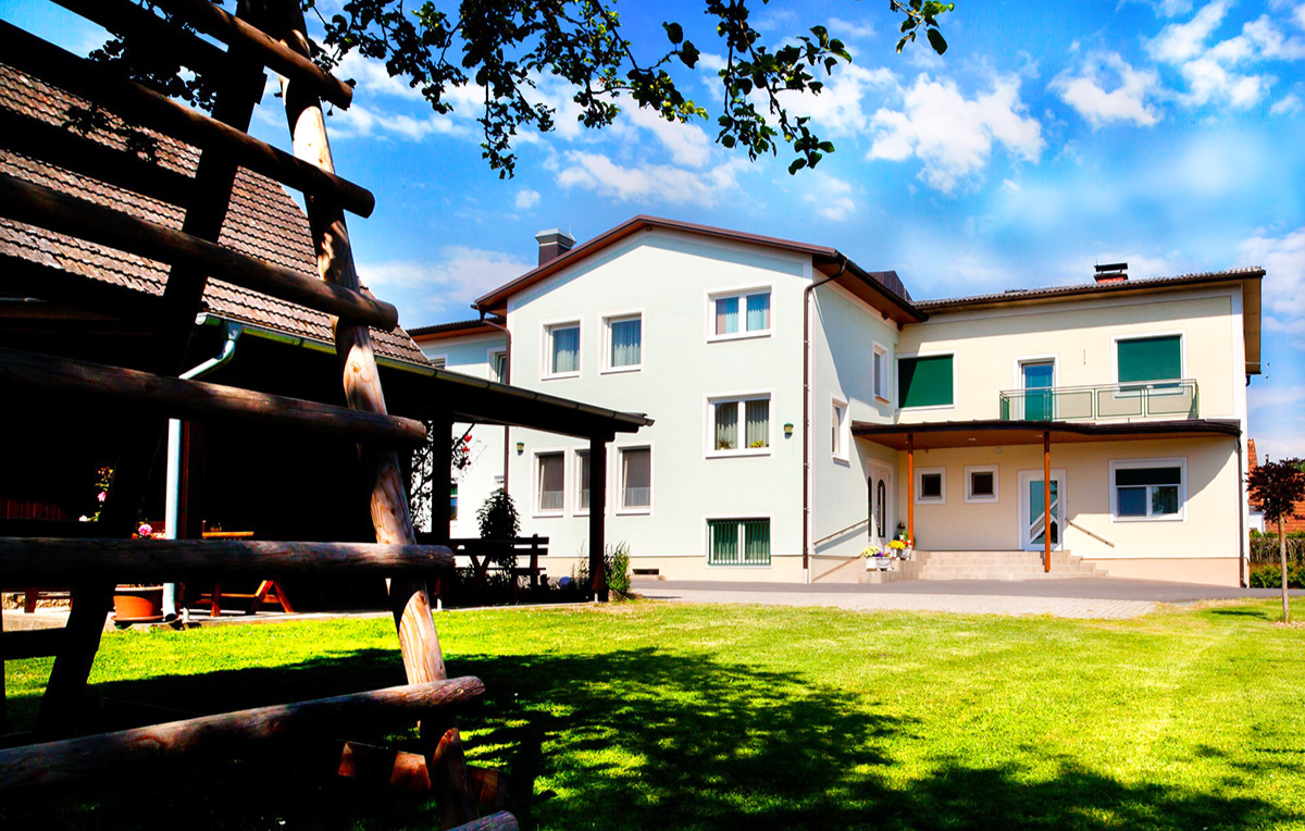 Weinseminar für Einsteiger Rauchwart... Weinseminar für Einsteiger Rauchwart...