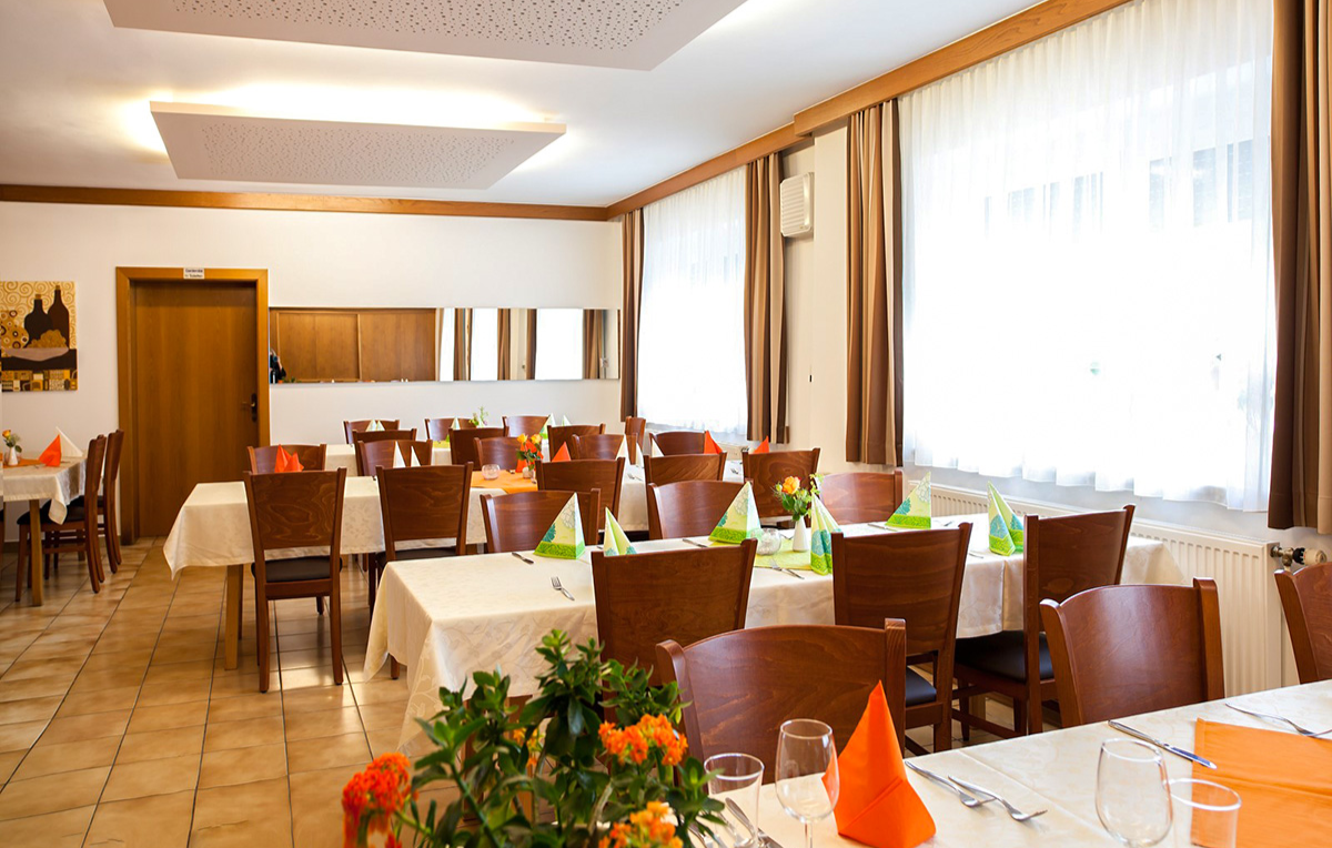 Weinseminar für Einsteiger Rauchwart... Weinseminar für Einsteiger Rauchwart...