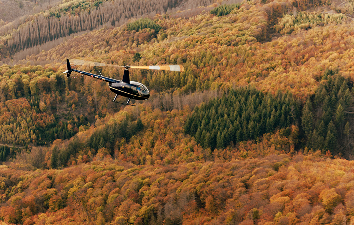 Hubschrauber Rundflug (20 Min.) Hannover... Hubschrauber Rundflug (20 Min.) Hannover...