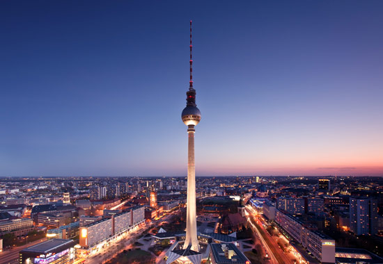 Städtetrip Berlin mit Fernsehturm-Dinner für 2 (2 Tage)