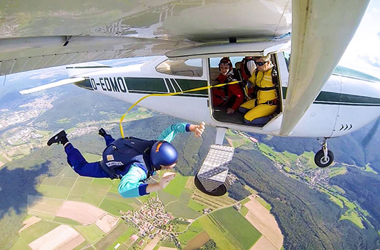 Fallschirm-Schnupperkurs mit Automatik-Sprung im Rhein-Main-Gebiet