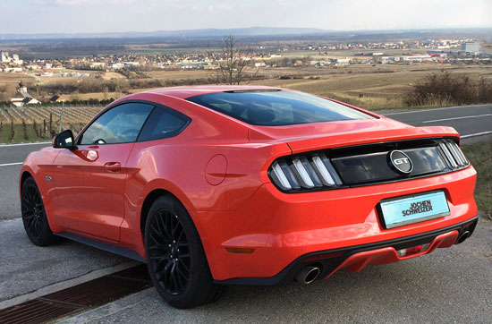 Ford Mustang Tagestour bei Wie...