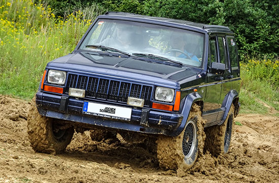Jeep Offroad fahren Raum Ingol...