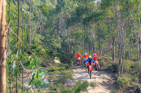 Enduro Reise Portugal Porto (2...