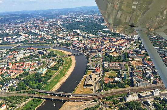 Rundflug im Ultraleichtflugzeug über Sachsen