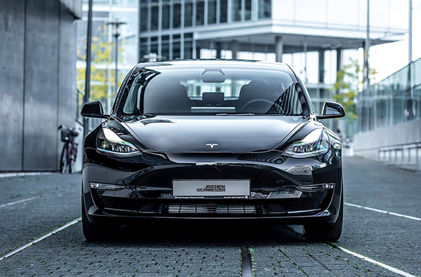 Tesla Model 3 mieten Düsseldorf