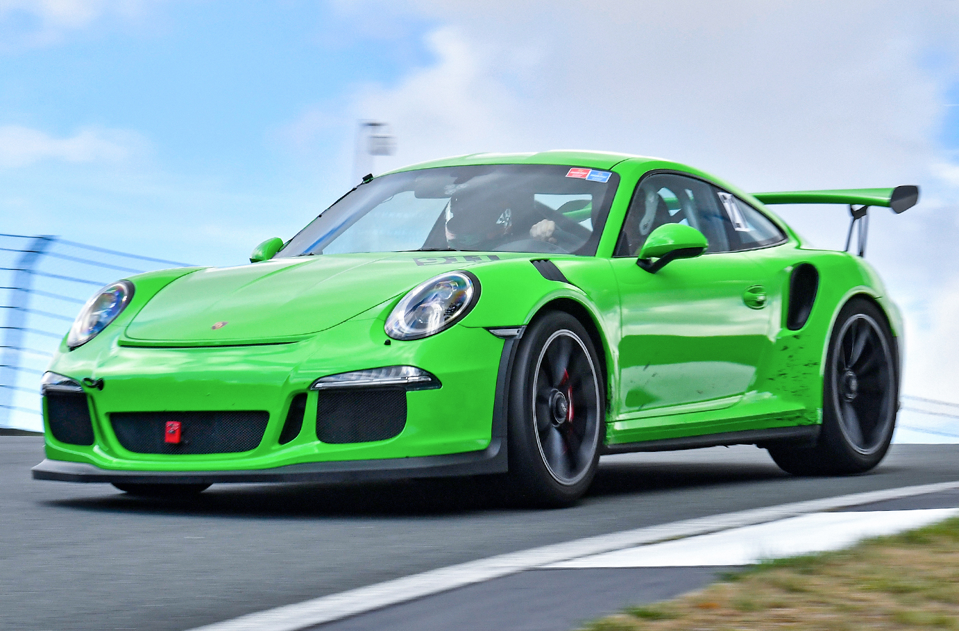 Porsche 911 GT3 RS selber fahren auf der Nordschleife in Nürburg