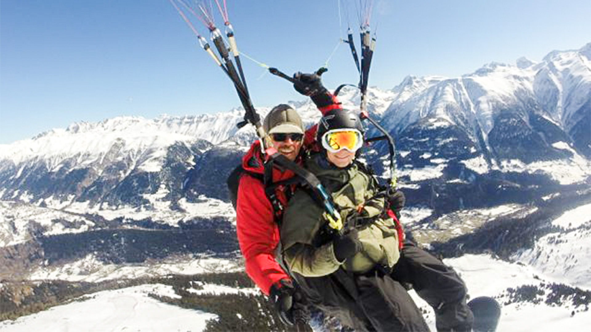 Gleitschirm-Tandemflug Fiesch (45 Min.)