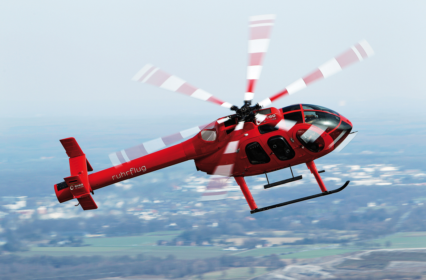 Hubschrauber-Rundflug übers Ruhrgebiet - Im Pott ändert sich alles wie im Flug! in Mülheim an der Ruhr